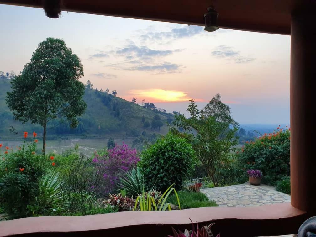 Nyore Hillside Retreat Mbarara Экстерьер фото